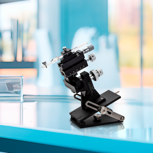 Manual vs. Motorized Micromanipulators: Which Is Right for Your Lab?
