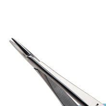 Castroviejo Needle Holder with Lock, 14cm