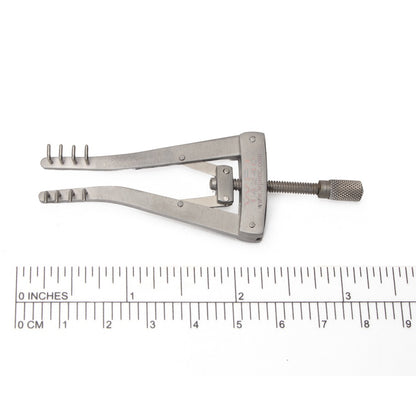 ALM Self-Retaining Retractor