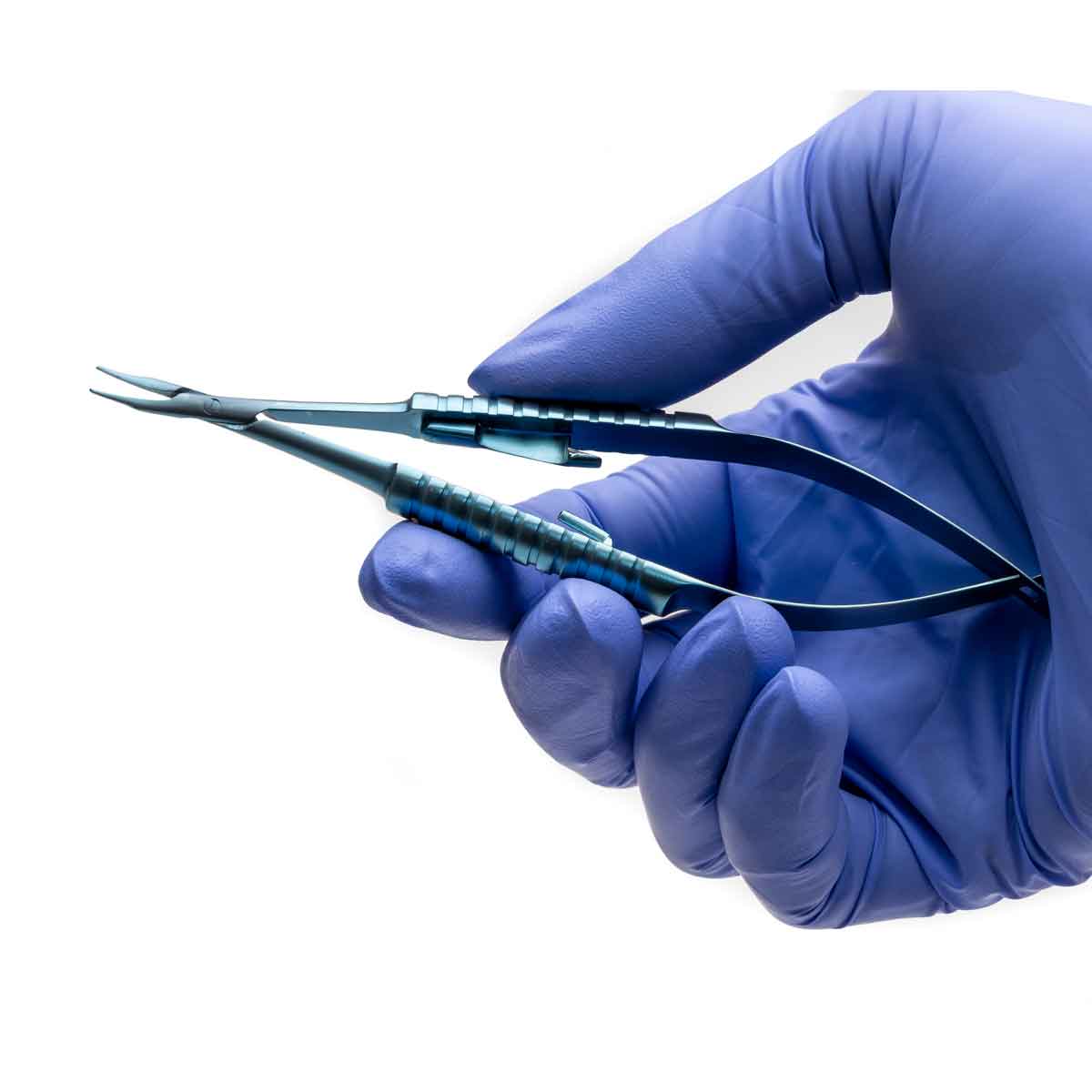 Titanium Troutman Needle Holder with Lock, 11.5cm, Curved, Blunt Tips